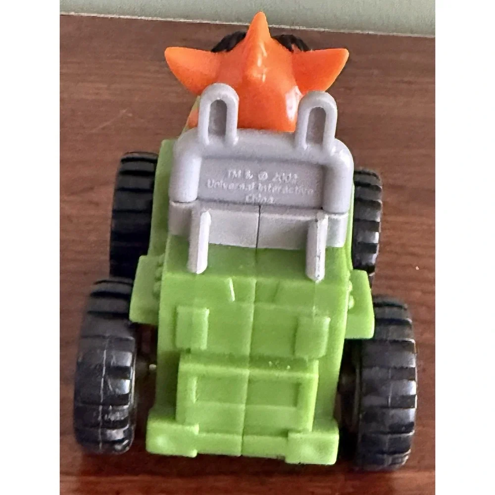 CRASH BANDICOOT 2002 UNIVERSAL INTERACTIVE MOVING PUSH CAR JEEP‎ PLAYSTATION Ps1
